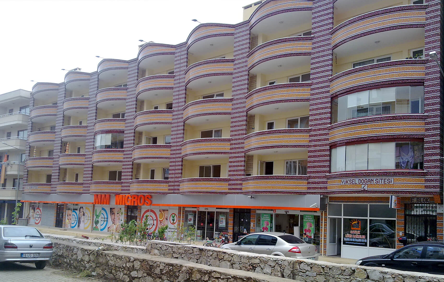 Yüksel Doğan 4 Sitesi